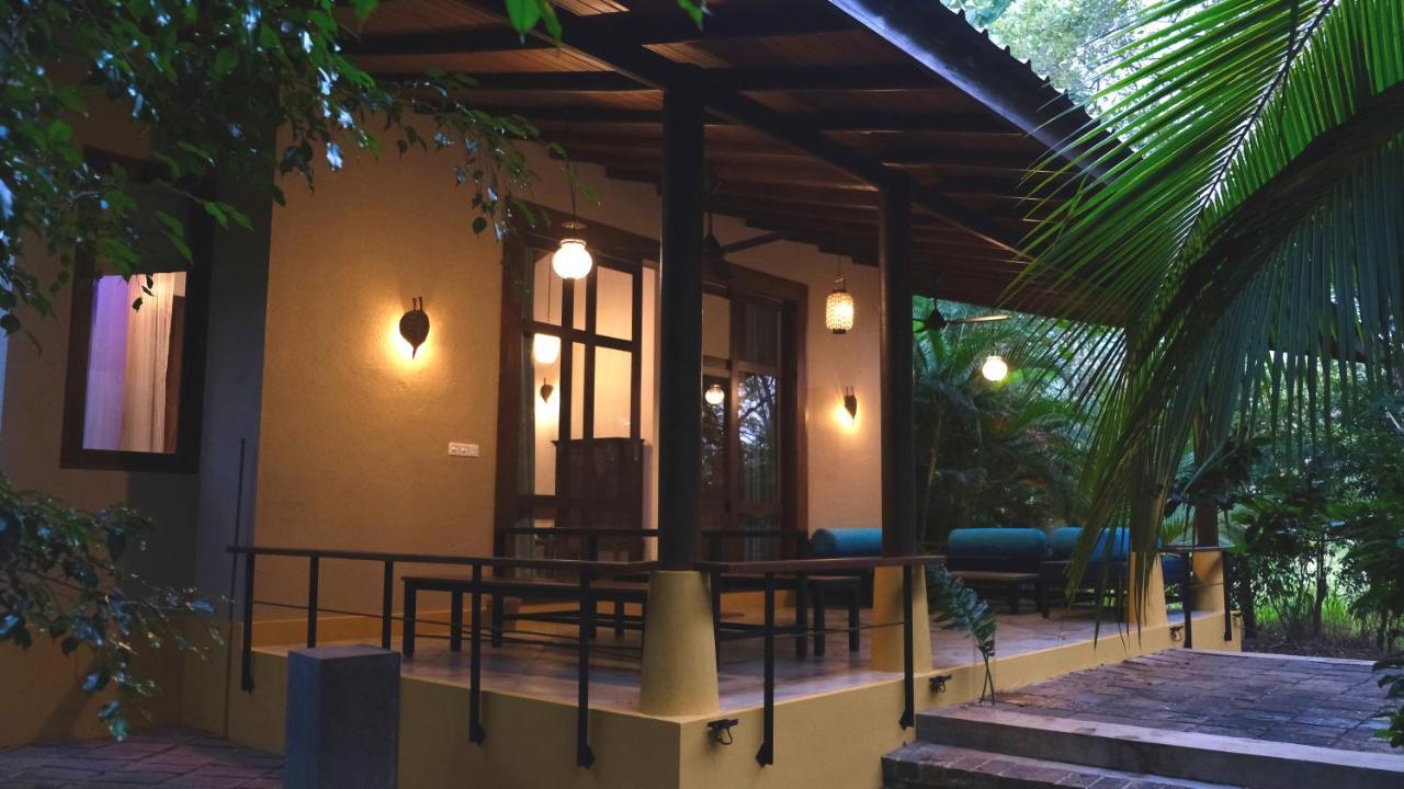 Mind Body And Soul Hotel Дамбула Екстериор снимка